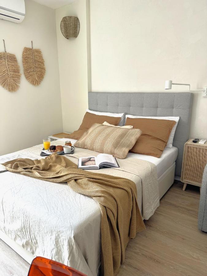 Minerva Estudio Suite White Jasmine, Beach And Pool เบนัลมาเดนา ภายนอก รูปภาพ