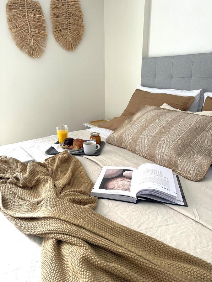 Minerva Estudio Suite White Jasmine, Beach And Pool เบนัลมาเดนา ภายนอก รูปภาพ