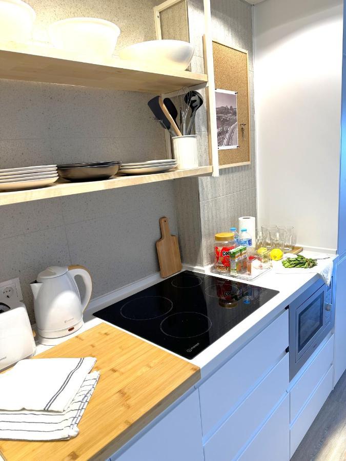 Minerva Estudio Suite White Jasmine, Beach And Pool เบนัลมาเดนา ภายนอก รูปภาพ