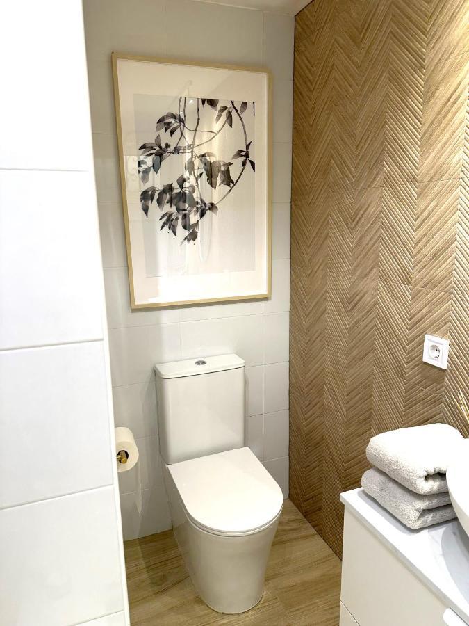 Minerva Estudio Suite White Jasmine, Beach And Pool เบนัลมาเดนา ภายนอก รูปภาพ