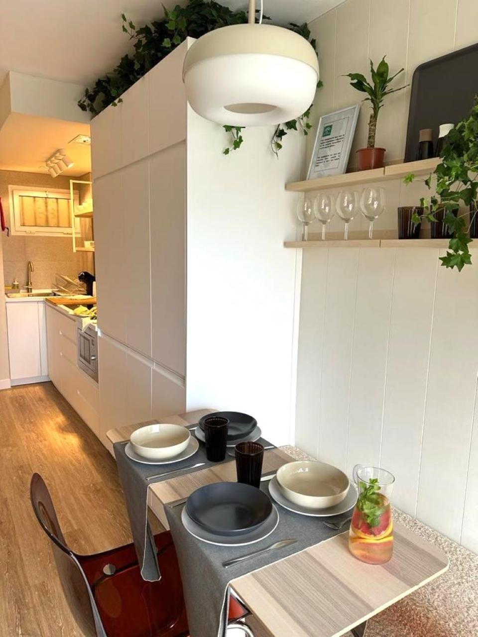 Minerva Estudio Suite White Jasmine, Beach And Pool เบนัลมาเดนา ภายนอก รูปภาพ