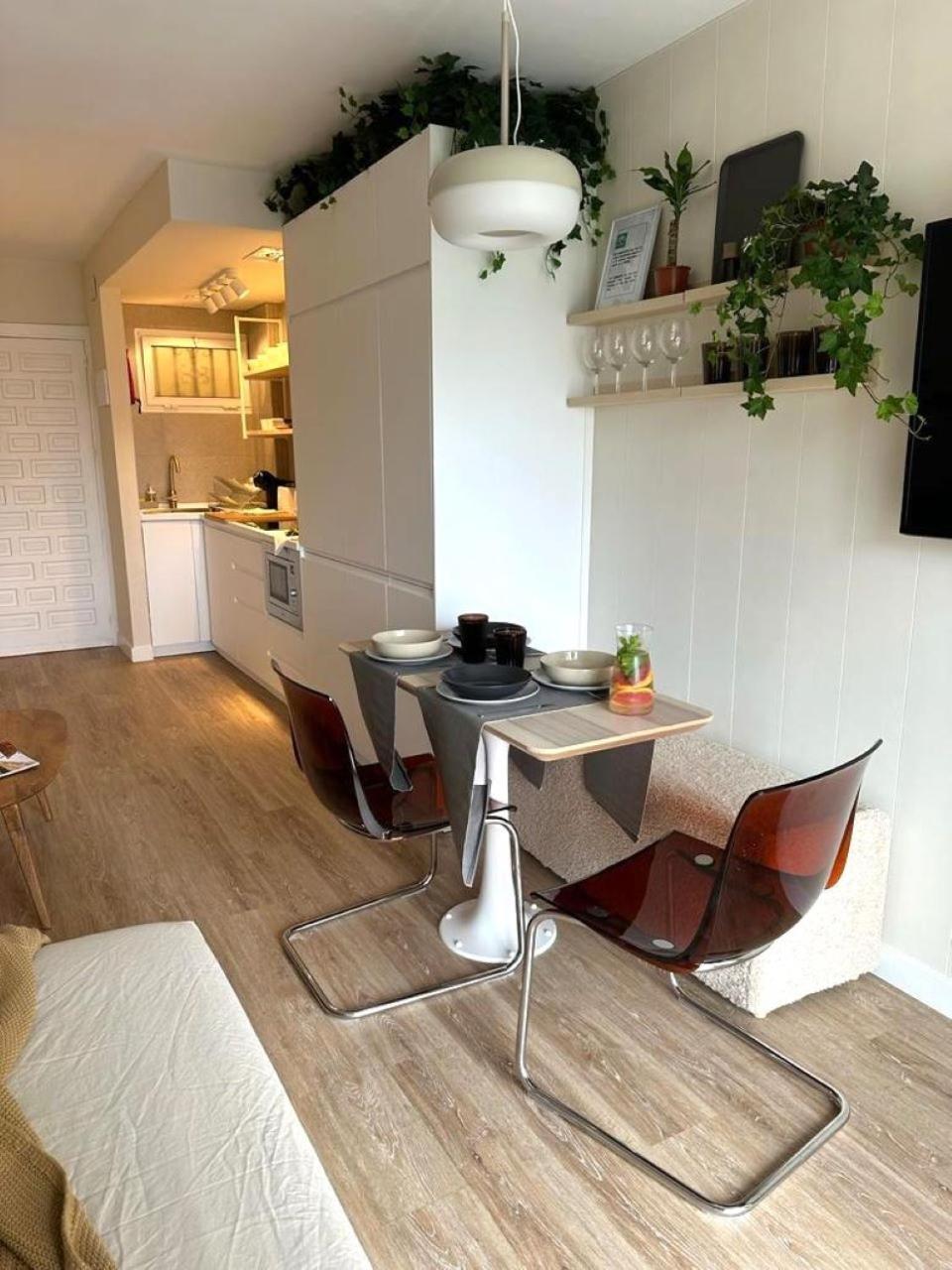 Minerva Estudio Suite White Jasmine, Beach And Pool เบนัลมาเดนา ภายนอก รูปภาพ